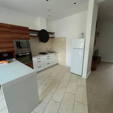 아파트 헤오르흐-흐라드